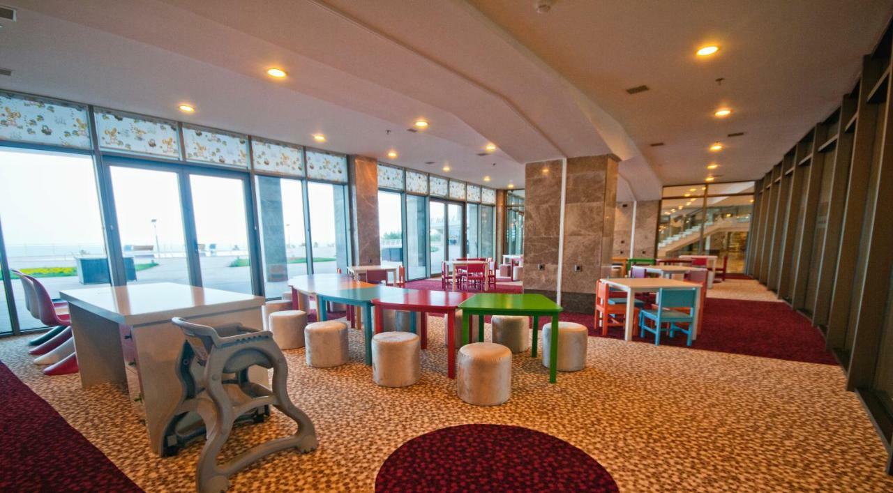 Khazri Hotel Shafran Exterior photo